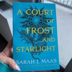 A Court of Frost and Starlight ACOTAR series book